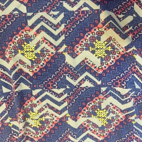 LuLaRoe Simply Comfortable Perfect T Oversized Short Sleeve Shirt size S - Picture 6 of 12